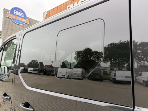 Fiat Talento 2.0 MultiJet automaat L2H1 SX DC 5 persoons / vaste prijs rijklaar € 19.950 ex btw / lease vanaf € 336 / zwart metallic / dubbele schuifdeur / trekhaak / airco / navi / camera !
