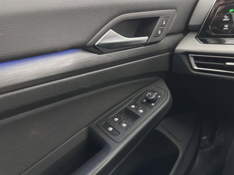 Volkswagen Golf Variant 2.0 TDI R-Line Business *(INCL. BTW) *AUT | PANO | MICROFIBRE | ADAPTIVE-CRUISE | DIGI-COCKPIT | HEATED-SPORTSEATS | PRIVACY-GLASS | NAVI-FULLMAP | ECC | PDC | 17''ALU*