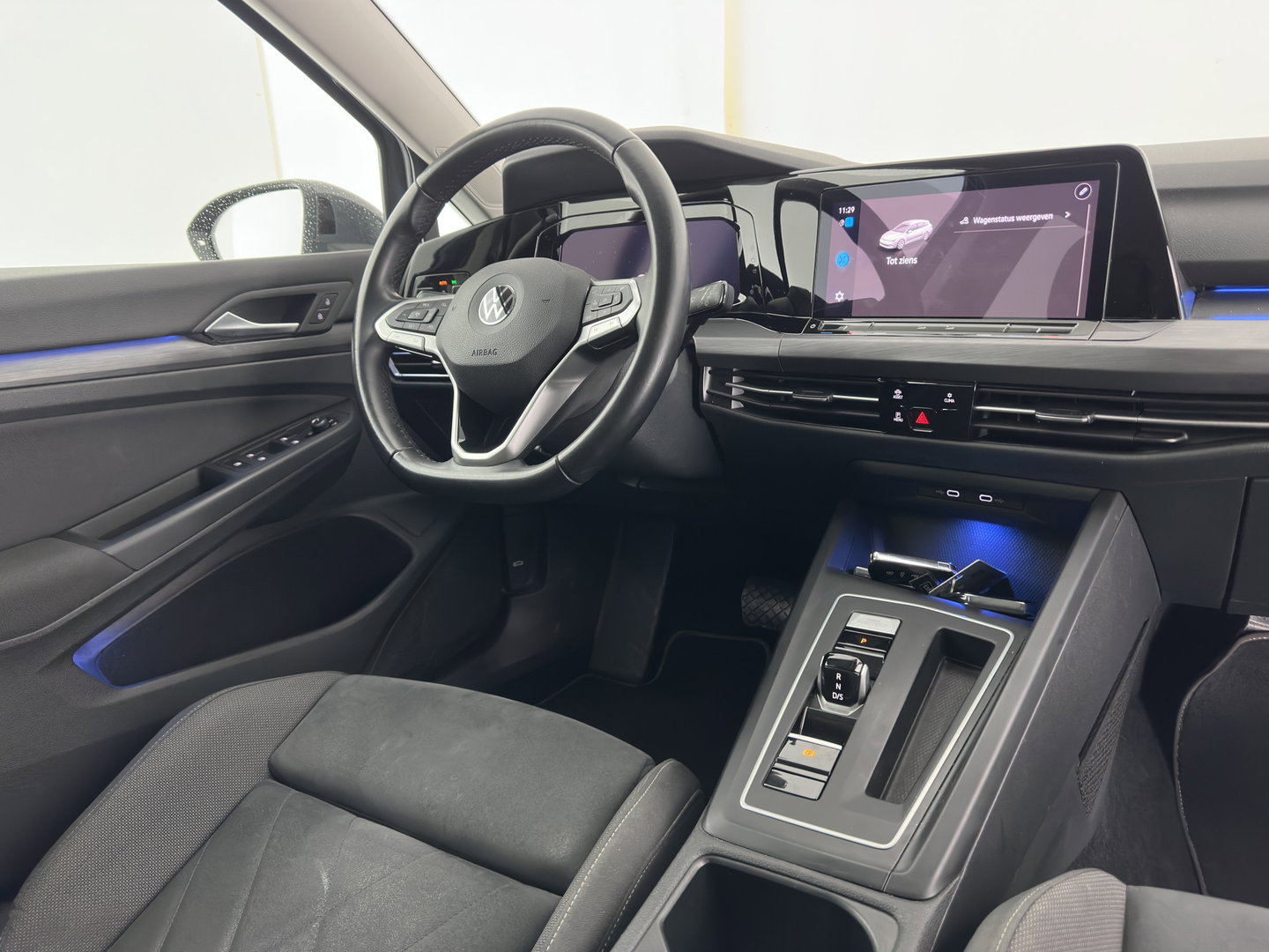 Volkswagen Golf Variant 2.0 TDI R-Line Business *(INCL. BTW) *AUT | PANO | MICROFIBRE | ADAPTIVE-CRUISE | DIGI-COCKPIT | HEATED-SPORTSEATS | PRIVACY-GLASS | NAVI-FULLMAP | ECC | PDC | 17''ALU*