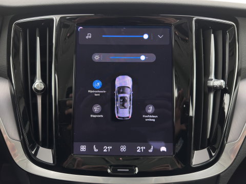 Volvo V60 2.0 T6 Plug-in hybrid AWD Core Bright (INCL-BTW) AUT | FULL-LED | DIGI-COCKPIT | CAMERA | HEATED-COMFORTSEATS | KEYLESS | DAB | PRIVACY-GLASS | CARPLAY | NAVI-FULLMAP | 18''ALU*