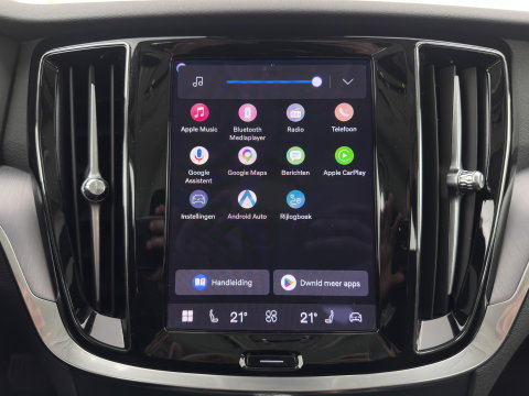 Volvo V60 2.0 T6 Plug-in hybrid AWD Core Bright (INCL-BTW) AUT | FULL-LED | DIGI-COCKPIT | CAMERA | HEATED-COMFORTSEATS | KEYLESS | DAB | PRIVACY-GLASS | CARPLAY | NAVI-FULLMAP | 18''ALU*
