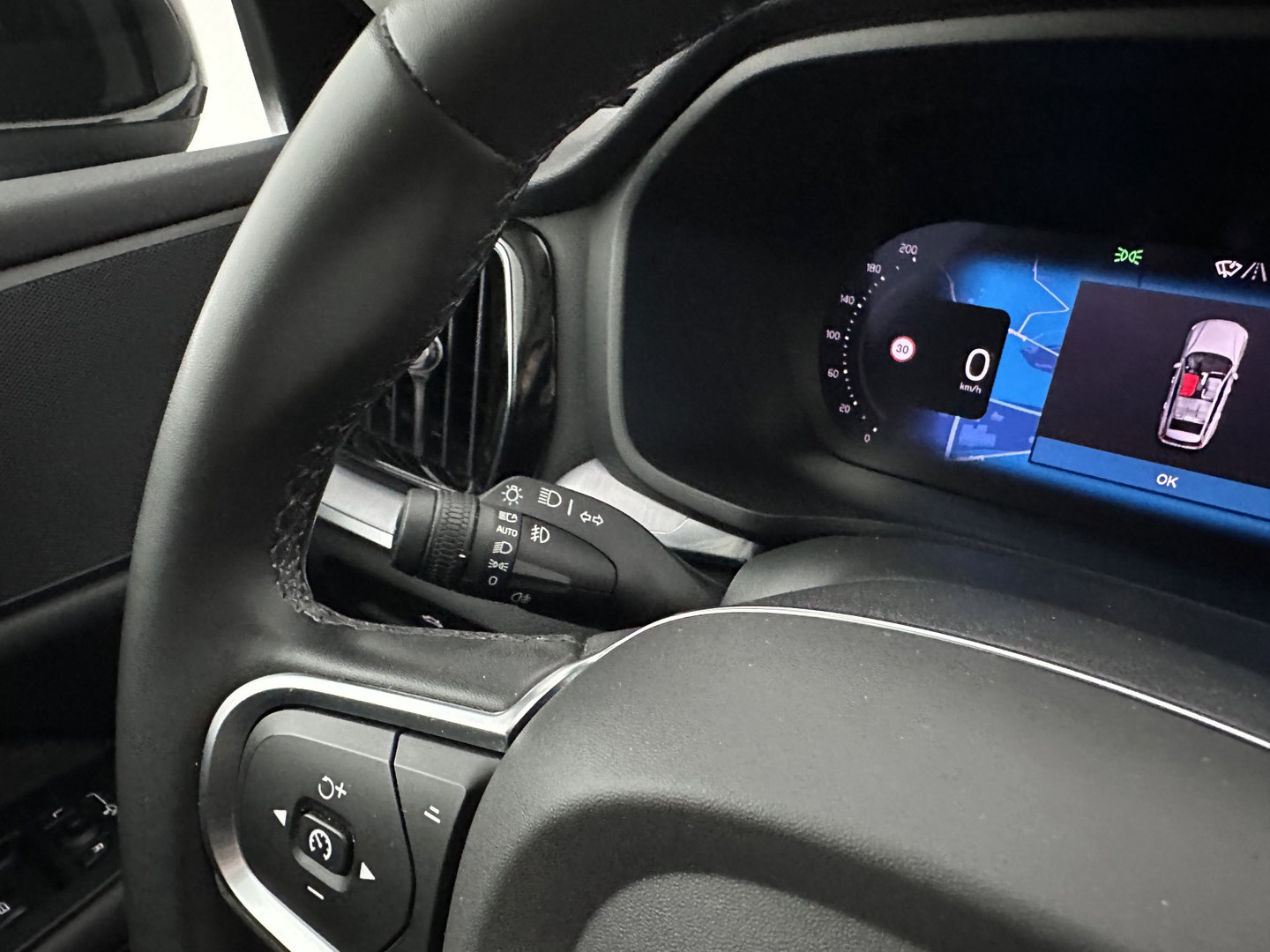 Volvo V60 2.0 T6 Plug-in hybrid AWD Core Bright (INCL-BTW) AUT | FULL-LED | DIGI-COCKPIT | CAMERA | HEATED-COMFORTSEATS | KEYLESS | DAB | PRIVACY-GLASS | CARPLAY | NAVI-FULLMAP | 18''ALU*