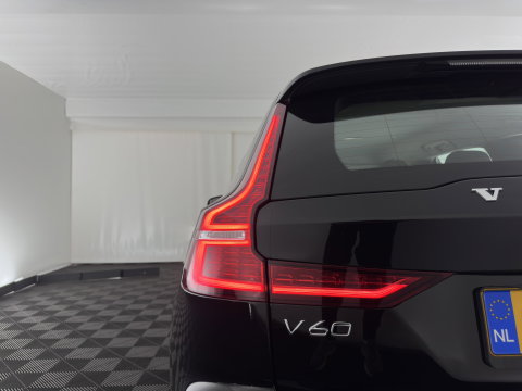 Volvo V60 2.0 T6 Plug-in hybrid AWD Core Bright (INCL-BTW) AUT | FULL-LED | DIGI-COCKPIT | CAMERA | HEATED-COMFORTSEATS | KEYLESS | DAB | PRIVACY-GLASS | CARPLAY | NAVI-FULLMAP | 18''ALU*
