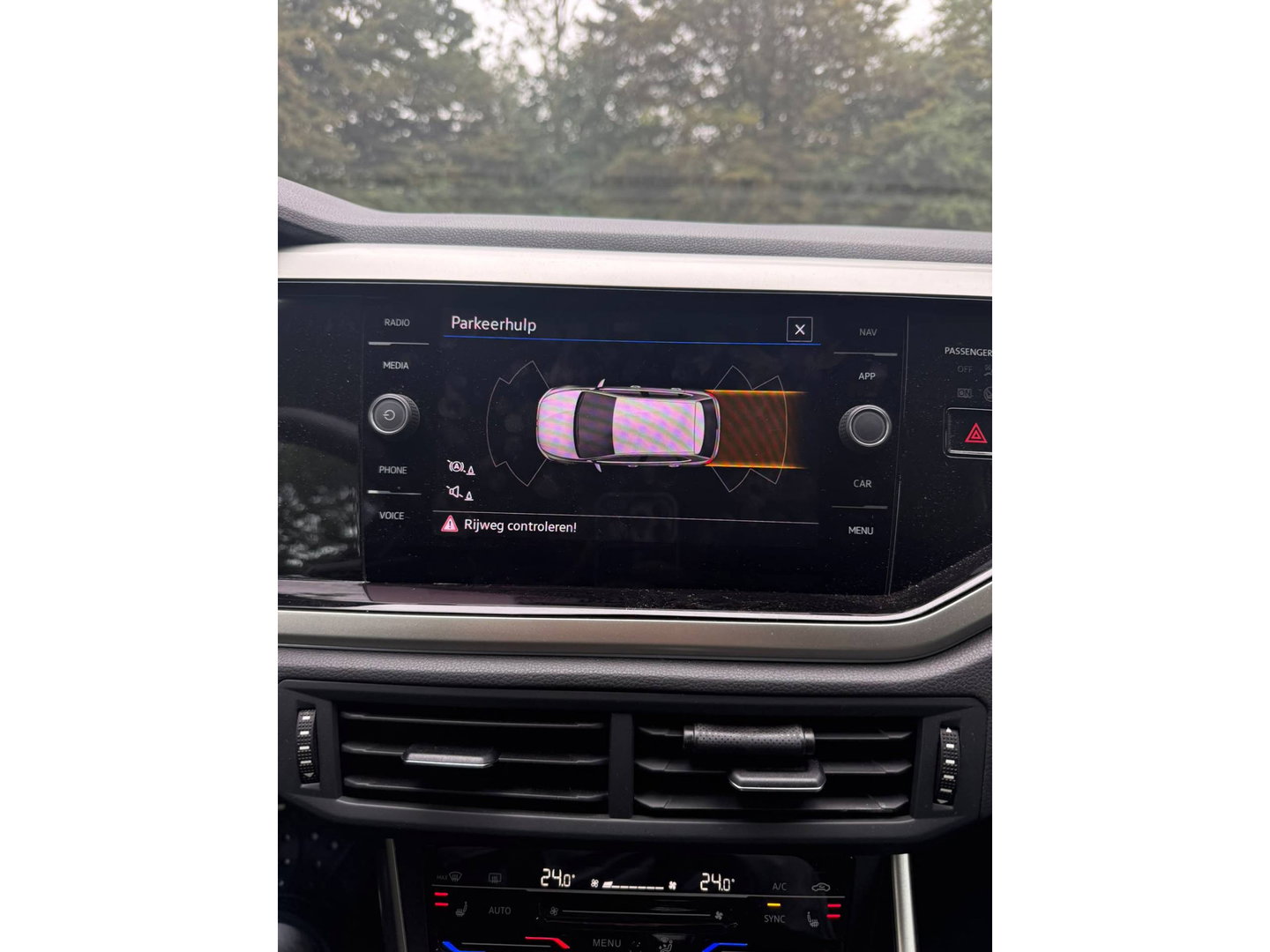 Volkswagen Polo 1.0 TSI Life Edition 95 pk | Virtual cockpit | Carplay | Stoelverwarming | Climate Control | LED