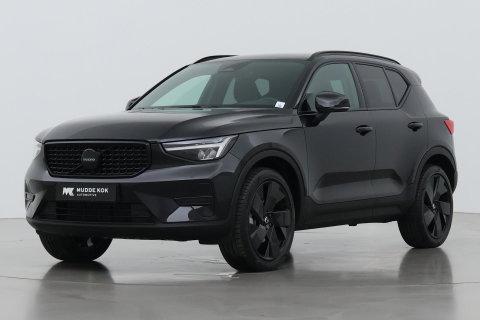 Volvo XC40 2.0 B3 Plus Black Edition | Pilot Assist | Harman/Kardon | BLIS | Stoel- stuurverwarming | 20 inch