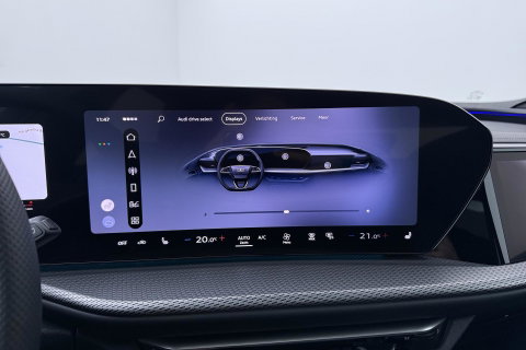 Audi Q5 Sportback S edition Competition Quattro | B&O | Trekhaak | Passenger Display  | Luchtvering | Panoramadak | 360° Camera | 21 Inch | ACC