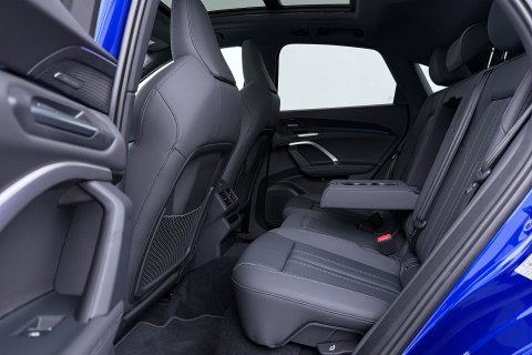 Audi Q5 Sportback S edition Competition Quattro | B&O | Trekhaak | Passenger Display  | Luchtvering | Panoramadak | 360° Camera | 21 Inch | ACC