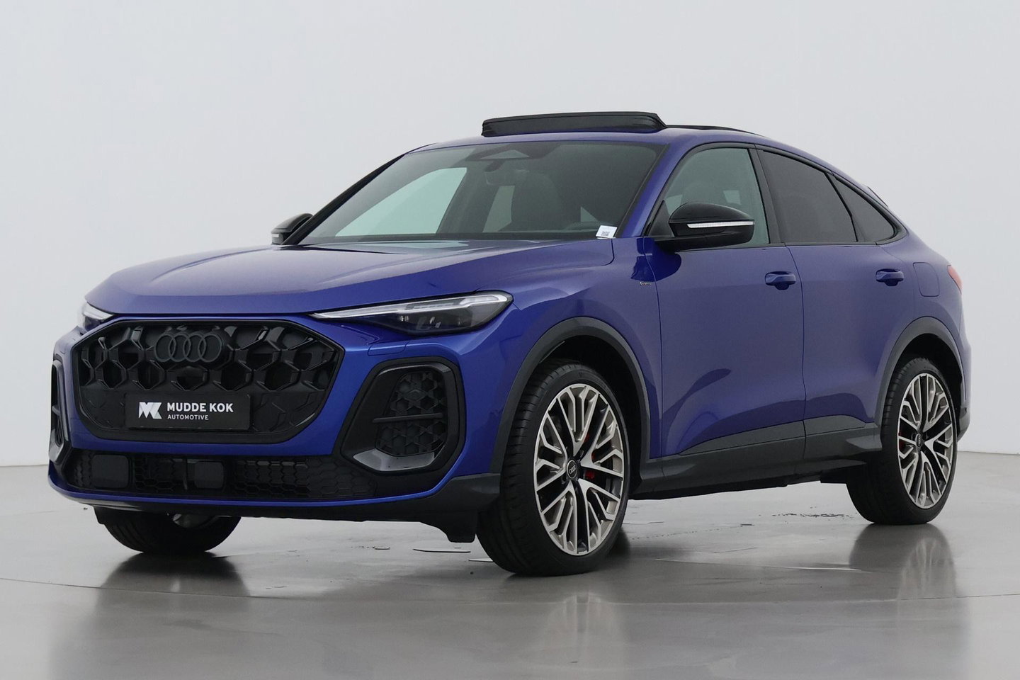 Audi Q5 Sportback S edition Competition Quattro | B&O | Trekhaak | Passenger Display  | Luchtvering | Panoramadak | 360° Camera | 21 Inch | ACC
