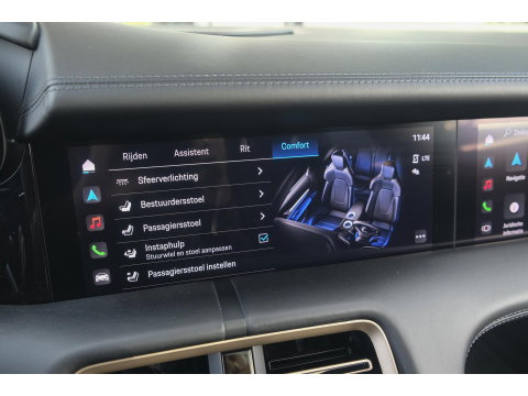 Porsche Taycan Cross Turismo 4 476pk 93 kWh Panoramadak Performance plus Bose Passenger display 21" LMV NLauto Matrix led Warmtepomp