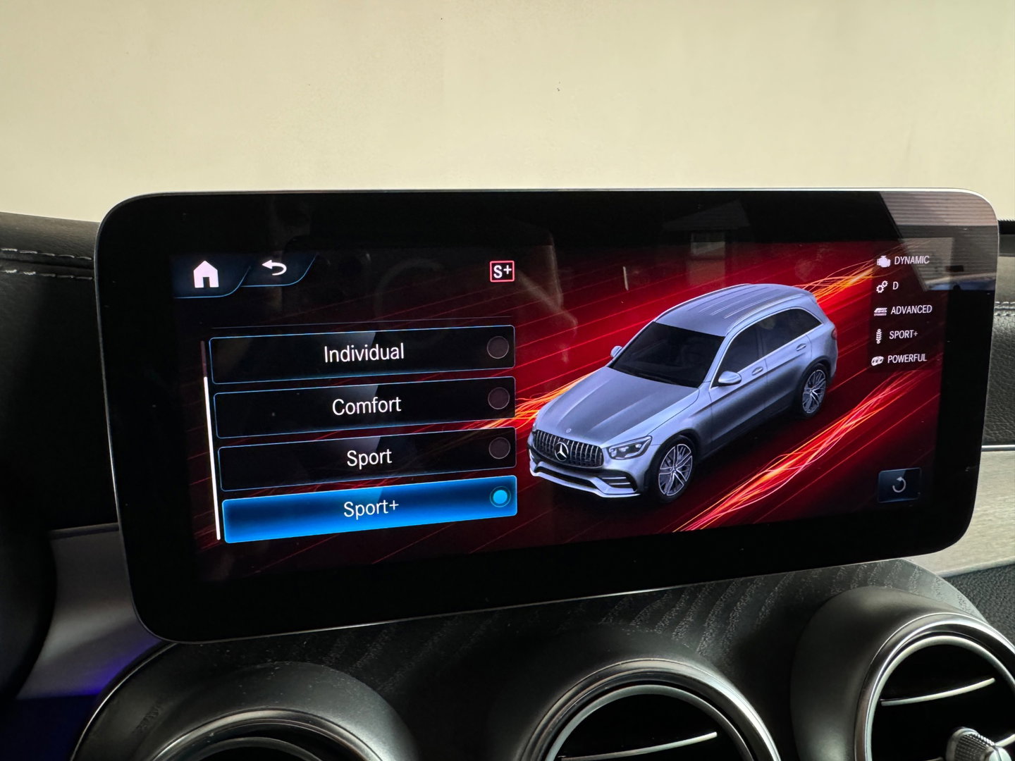 Mercedes-Benz GLC AMG 43 4M Premium+ Pano|HuD|Burmester