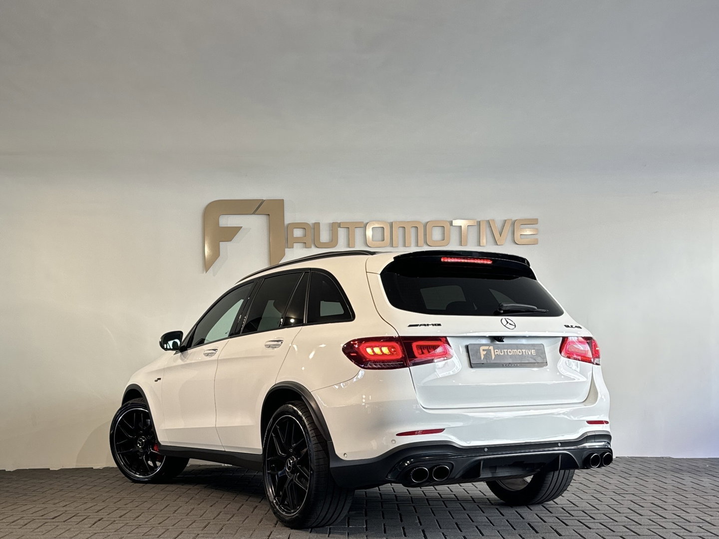 Mercedes-Benz GLC AMG 43 4M Premium+ Pano|HuD|Burmester