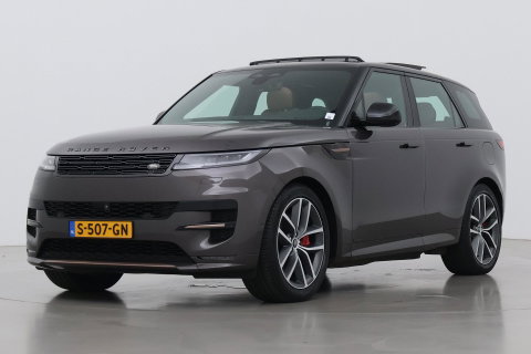 Land Rover Range Rover Sport 3.0 P510e First Edition | Luchtvering | Trekhaak | Panoramadak | Koelkast | Meridian