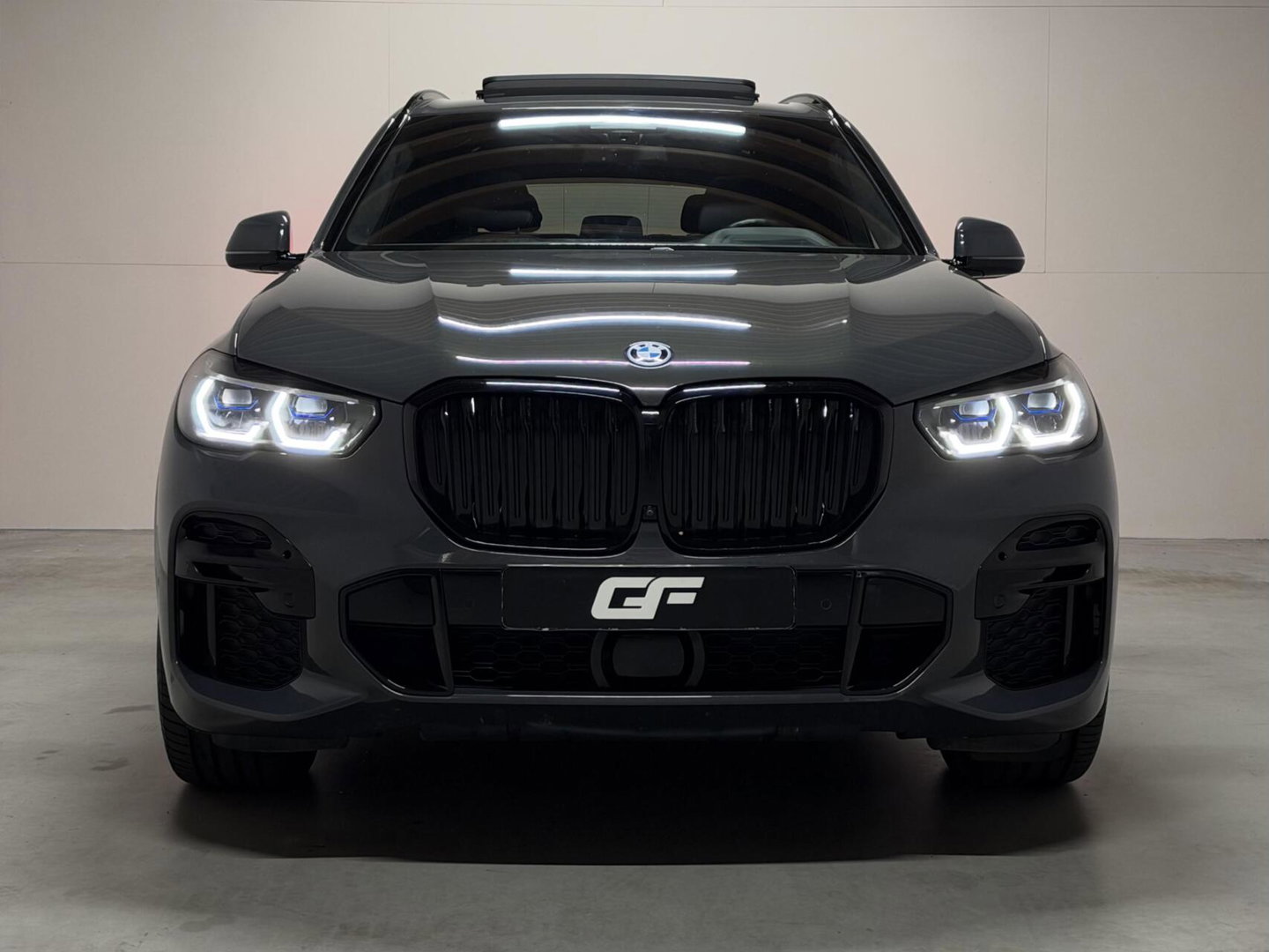 BMW X5 xDrive45e M-Sport Individual Dravitgrau Pano Laser 360º HUD Trekh.