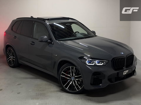 BMW X5 xDrive45e M-Sport Individual Dravitgrau Pano Laser 360º HUD Trekh.