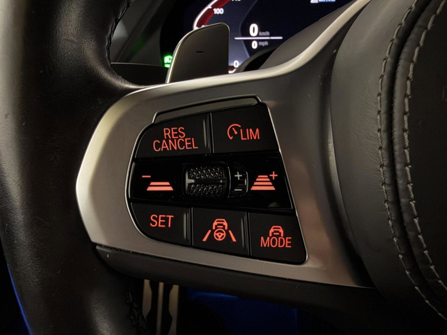 BMW X5 xDrive45e M-Sport Individual Dravitgrau Pano Laser 360º HUD Trekh.