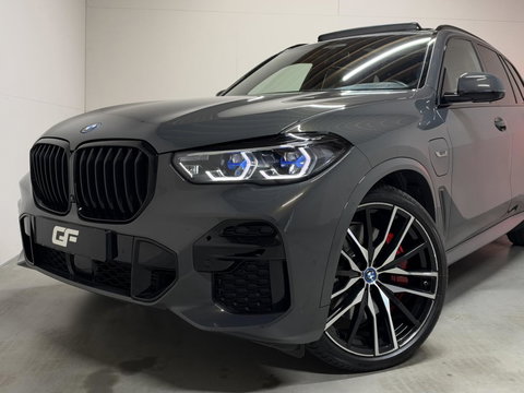 BMW X5 xDrive45e M-Sport Individual Dravitgrau Pano Laser 360º HUD Trekh.