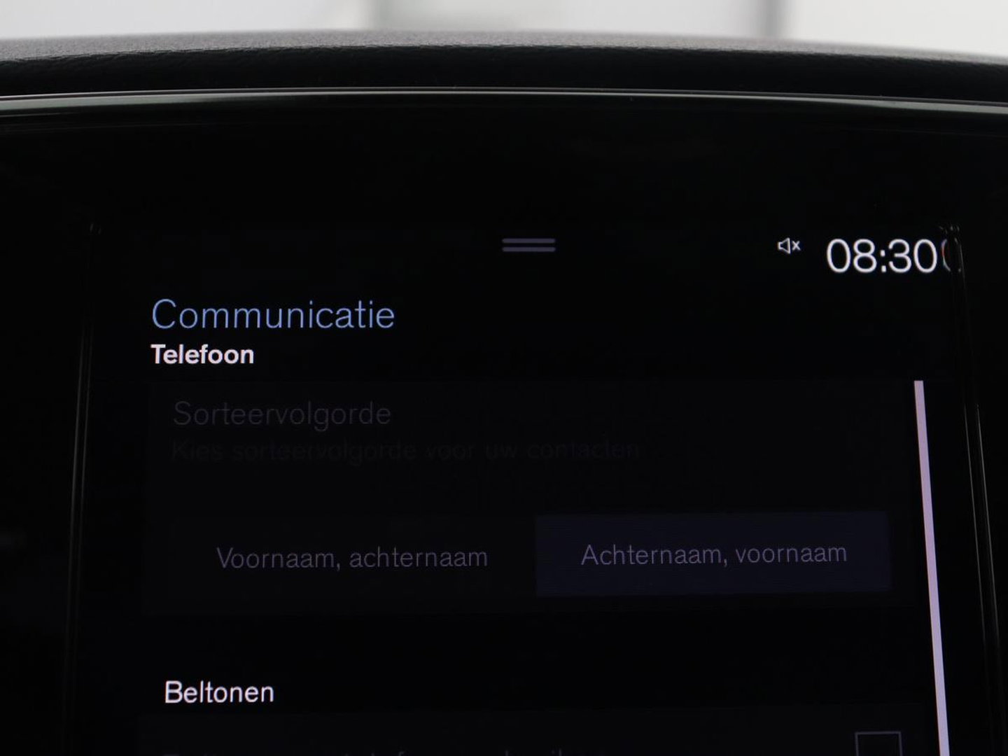 Volvo XC40 1.5 T5 Recharge Business Pro | SOH 84,5 | 360 Camera | Stoelverwarming | LED | Apple Carplay |