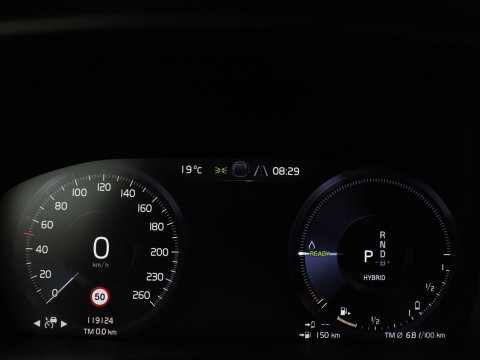 Volvo XC40 1.5 T5 Recharge Business Pro | SOH 84,5 | 360 Camera | Stoelverwarming | LED | Apple Carplay |