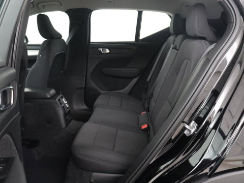 Volvo XC40 1.5 T5 Recharge Business Pro | SOH 84,5 | 360 Camera | Stoelverwarming | LED | Apple Carplay |