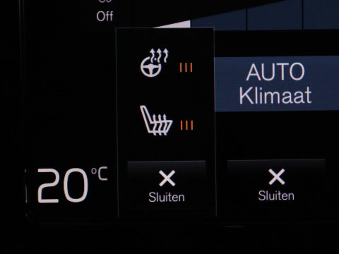 Volvo XC40 1.5 T5 Recharge Business Pro | SOH 84,5 | 360 Camera | Stoelverwarming | LED | Apple Carplay |