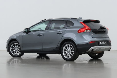 Volvo V40 2.0 T4 AWD Momentum | Trekhaak | Navigatie | Stoelverwarming | Camera