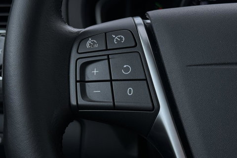 Volvo V40 2.0 T4 AWD Momentum | Trekhaak | Navigatie | Stoelverwarming | Camera