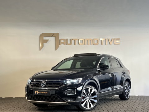 Volkswagen T-Roc 1.5 TSI Sport Pano|Keyless|Camera|Sfeer|ACC