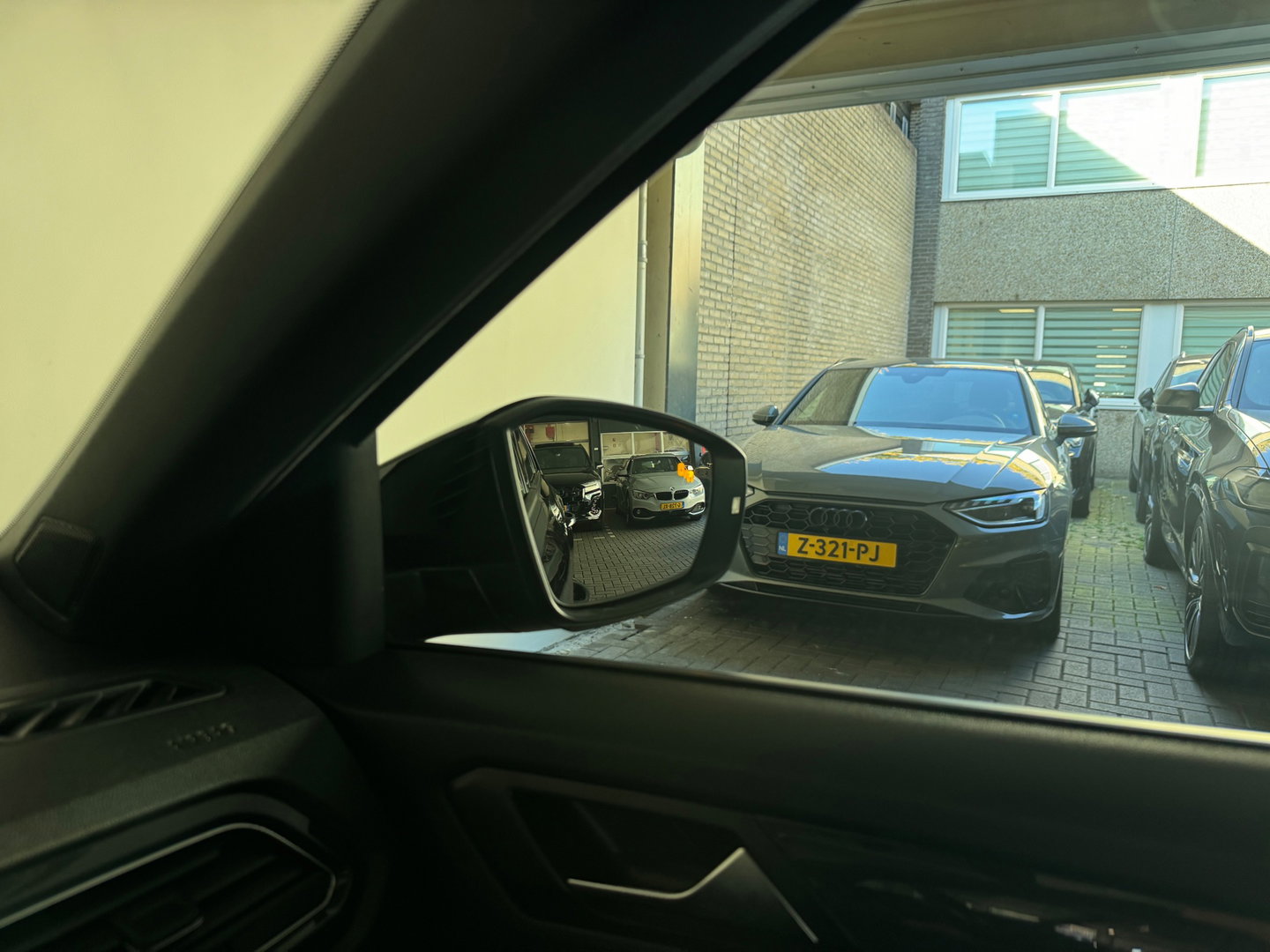 Volkswagen T-Roc 1.5 TSI Sport Pano|Keyless|Camera|Sfeer|ACC