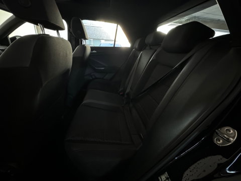 Volkswagen T-Roc 1.5 TSI Sport Pano|Keyless|Camera|Sfeer|ACC