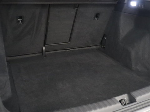 Audi Q4 e-tron 45 quattro Advanced edition 77 kWh | SOH 94,8% | Apple Carplay | Navigatie | Parkeerhulp | LED |