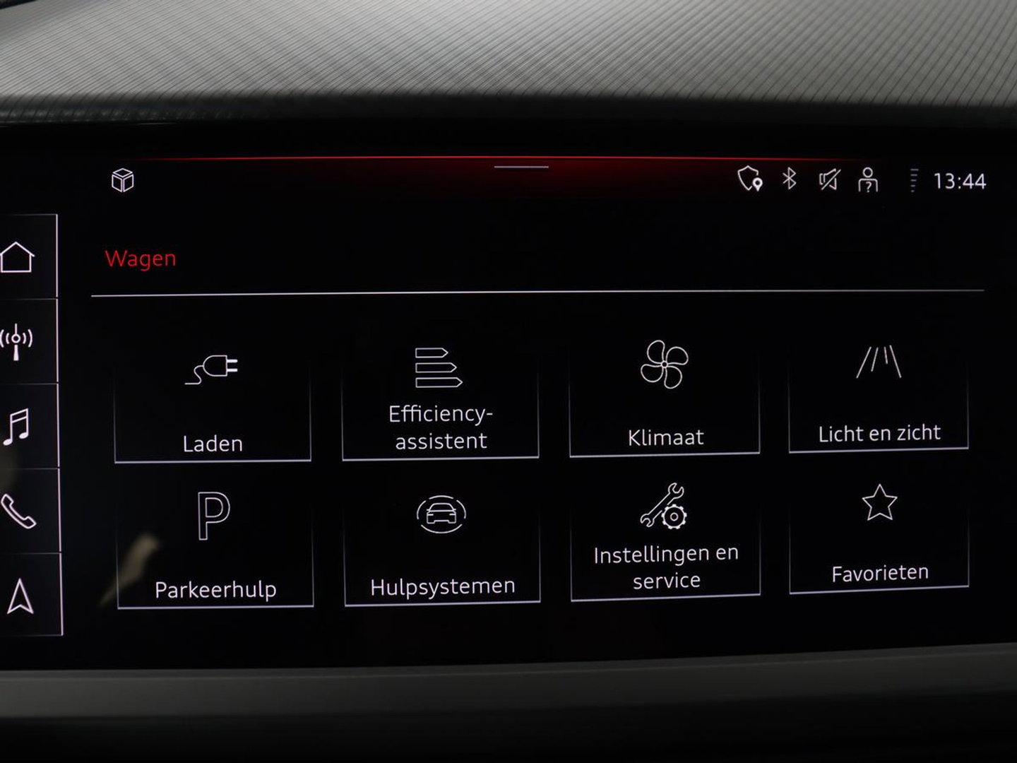 Audi Q4 e-tron 45 quattro Advanced edition 77 kWh | SOH 94,8% | Apple Carplay | Navigatie | Parkeerhulp | LED |