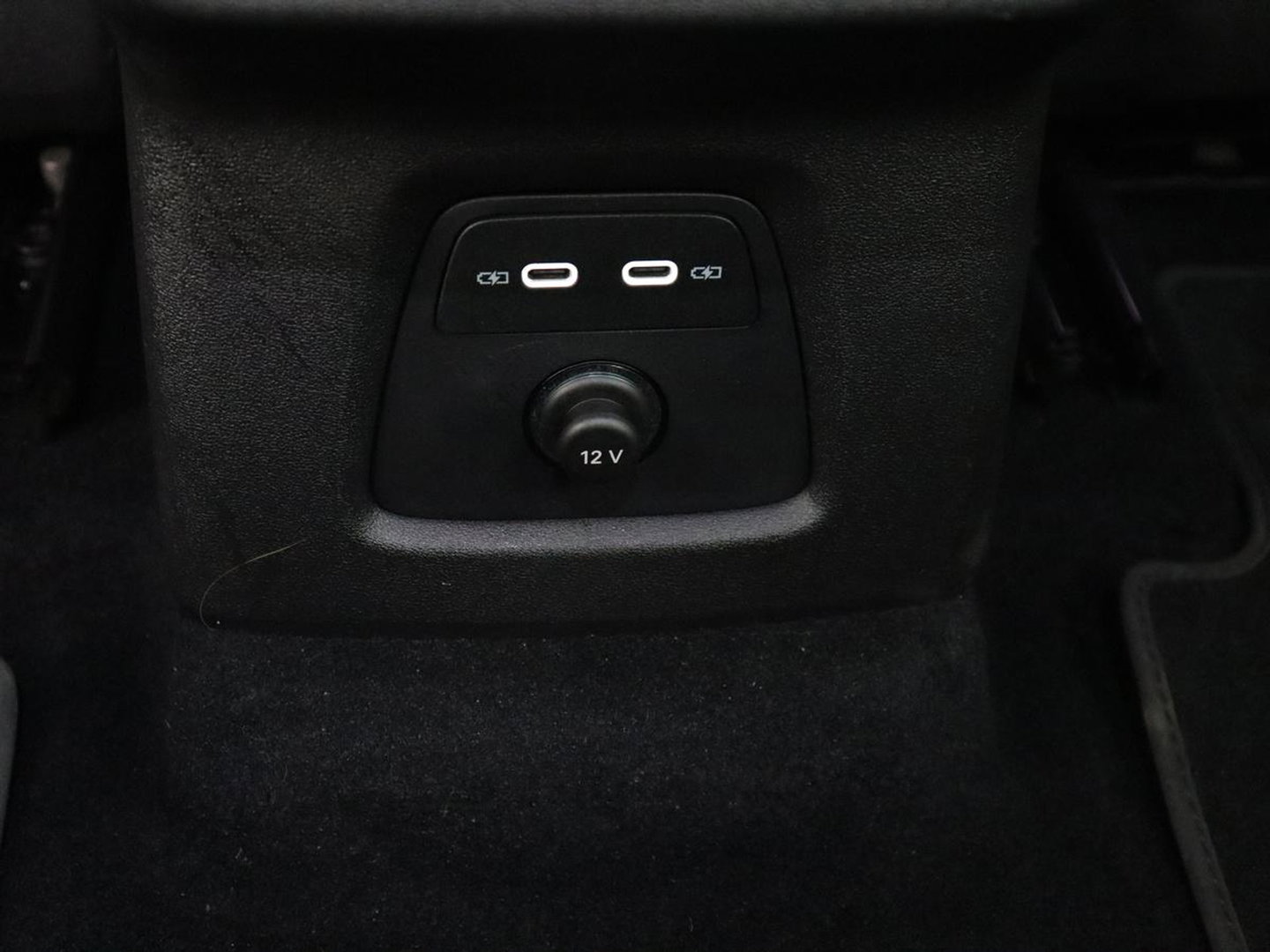 Audi Q4 e-tron 45 quattro Advanced edition 77 kWh | SOH 94,8% | Apple Carplay | Navigatie | Parkeerhulp | LED |