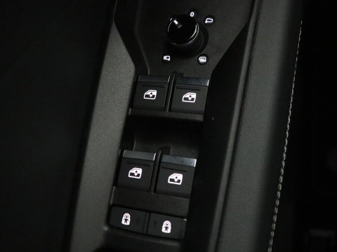 Audi Q4 e-tron 45 quattro Advanced edition 77 kWh | SOH 94,8% | Apple Carplay | Navigatie | Parkeerhulp | LED |