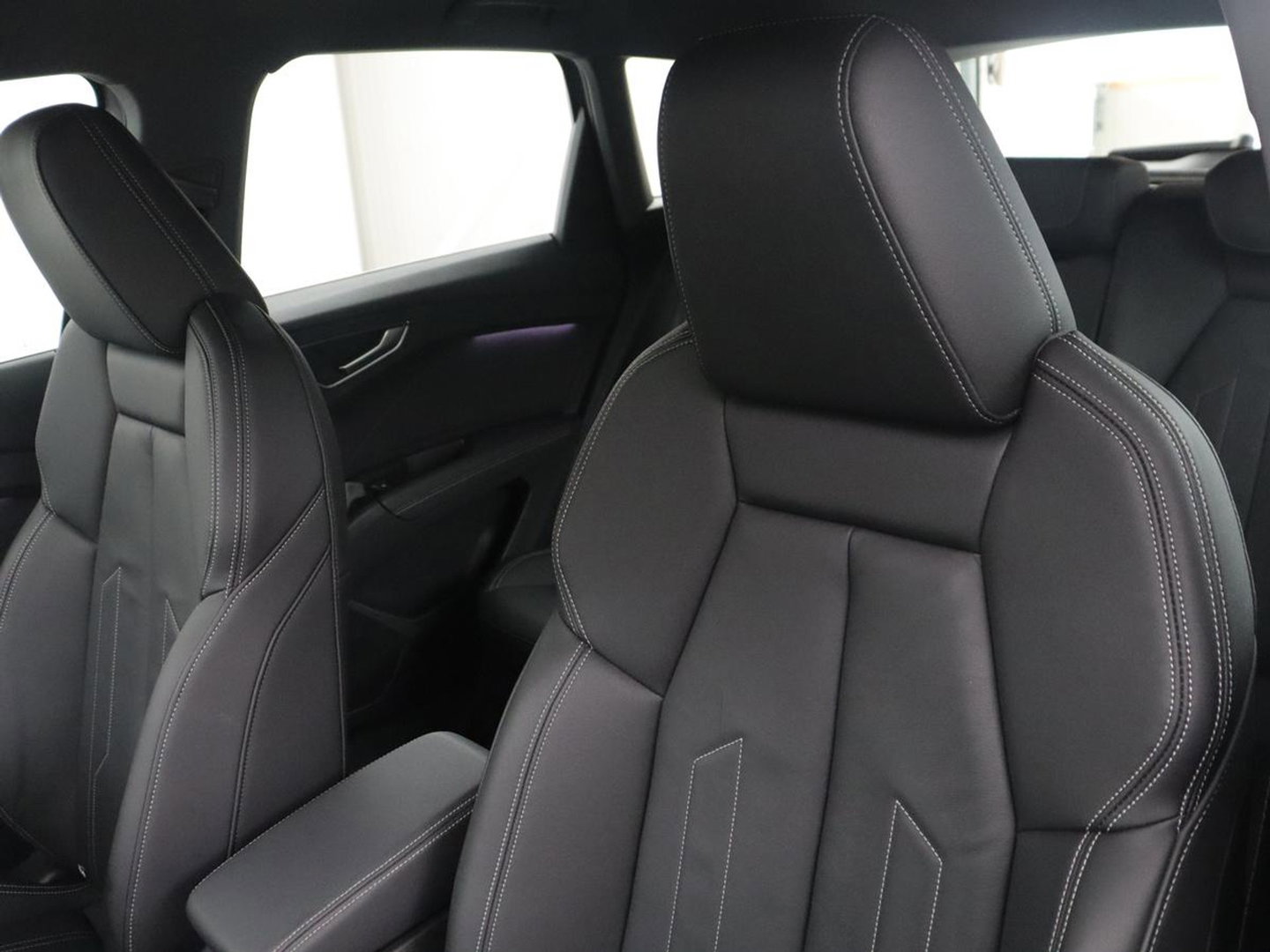 Audi Q4 e-tron 45 quattro Advanced edition 77 kWh | SOH 94,8% | Apple Carplay | Navigatie | Parkeerhulp | LED |