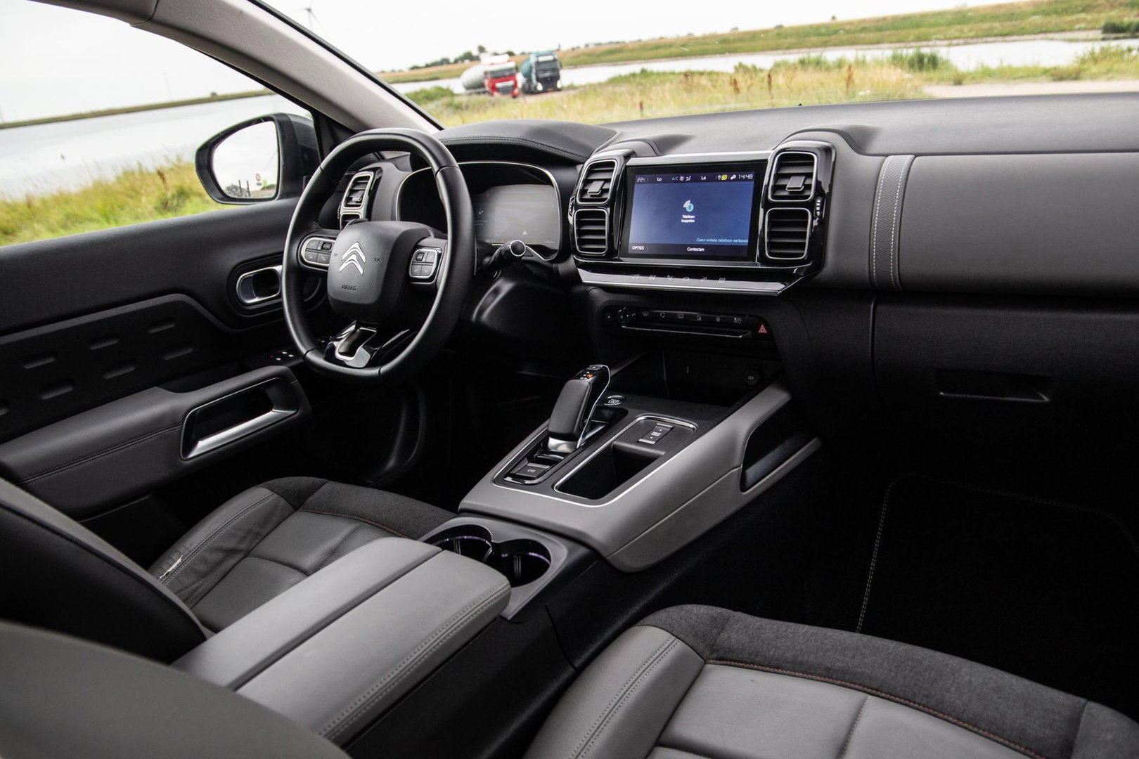 Citroën C5 Aircross 1.6 Plug-in Hybrid 225 Shine AIRCO / CRUISE CONTROLE / CARPLAY / DEALER ONDERHOUDEN / PHEV