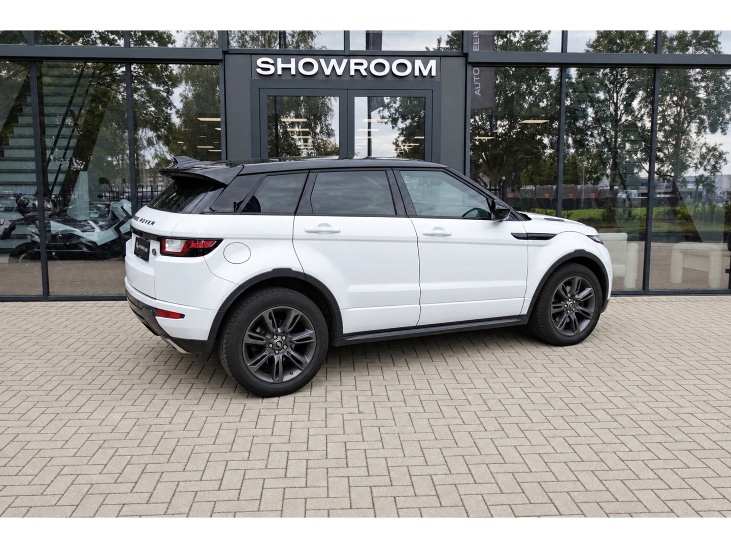 Land Rover Range Rover Evoque 2.0 TD4 SE Dynamic PANO KEYLESS CAM