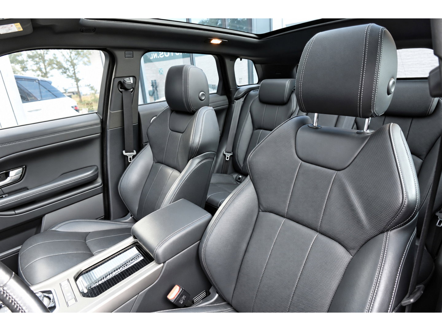 Land Rover Range Rover Evoque 2.0 TD4 SE Dynamic PANO KEYLESS CAM