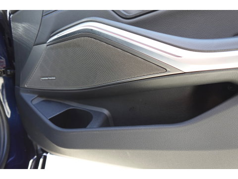 BMW 3 Serie Touring 330e xDrive M SPORT PANO 360 CAM VOL