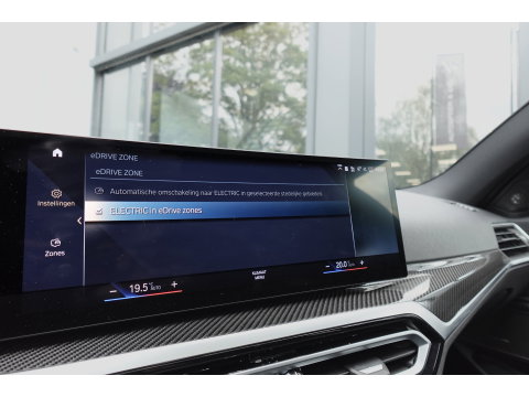 BMW 3 Serie Touring 330e xDrive M SPORT PANO 360 CAM VOL
