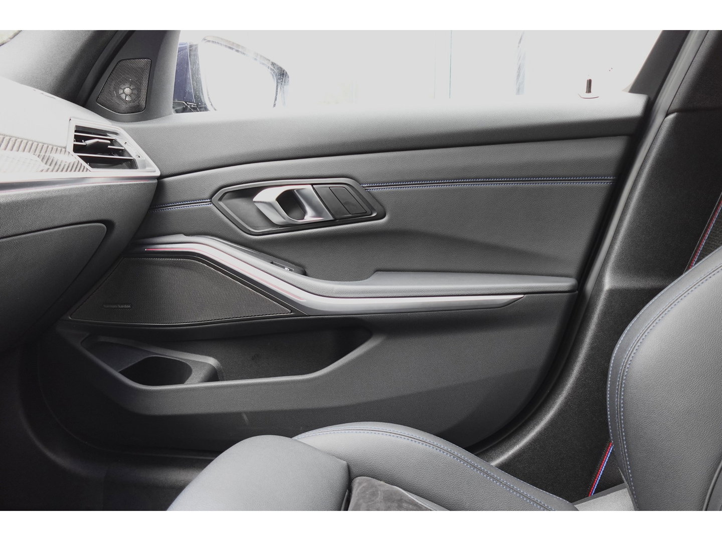 BMW 3 Serie Touring 330e xDrive M SPORT PANO 360 CAM VOL