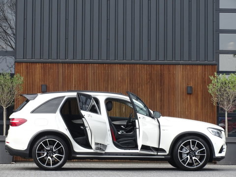 Mercedes-Benz GLC 43 AMG 368PK 4-Matic / pano / Burmester / LED