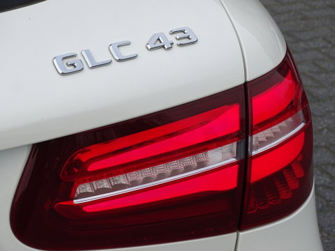 Mercedes-Benz GLC 43 AMG 368PK 4-Matic / pano / Burmester / LED