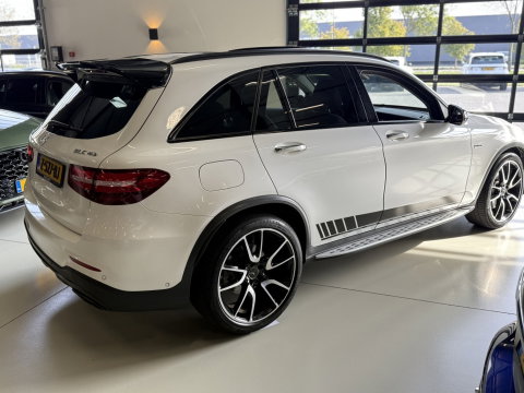 Mercedes-Benz GLC 43 AMG 368PK 4-Matic / pano / Burmester / LED