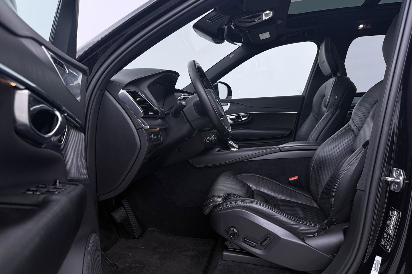 Volvo XC90 2.0 T8 Twin Engine Inscription | Bowers&Wilkins | Luchtvering | Panoramadak | 360° Camera | Massage+Ventilatie | BLIS | Stoel+Stuurverwarming | ACC