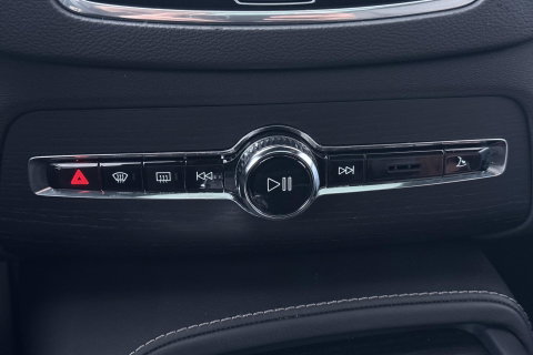 Volvo XC90 2.0 T8 Twin Engine Inscription | Bowers&Wilkins | Luchtvering | Panoramadak | 360° Camera | Massage+Ventilatie | BLIS | Stoel+Stuurverwarming | ACC