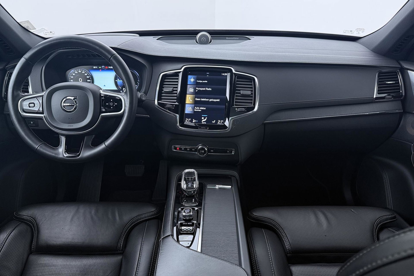Volvo XC90 2.0 T8 Twin Engine Inscription | Bowers&Wilkins | Luchtvering | Panoramadak | 360° Camera | Massage+Ventilatie | BLIS | Stoel+Stuurverwarming | ACC