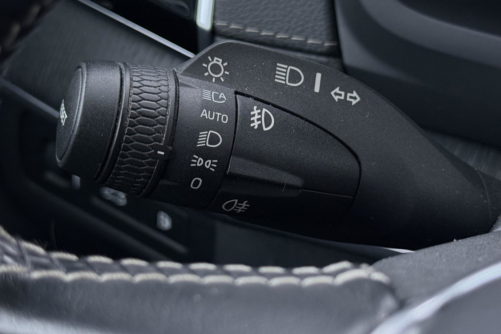 Volvo XC90 2.0 T8 Twin Engine Inscription | Bowers&Wilkins | Luchtvering | Panoramadak | 360° Camera | Massage+Ventilatie | BLIS | Stoel+Stuurverwarming | ACC