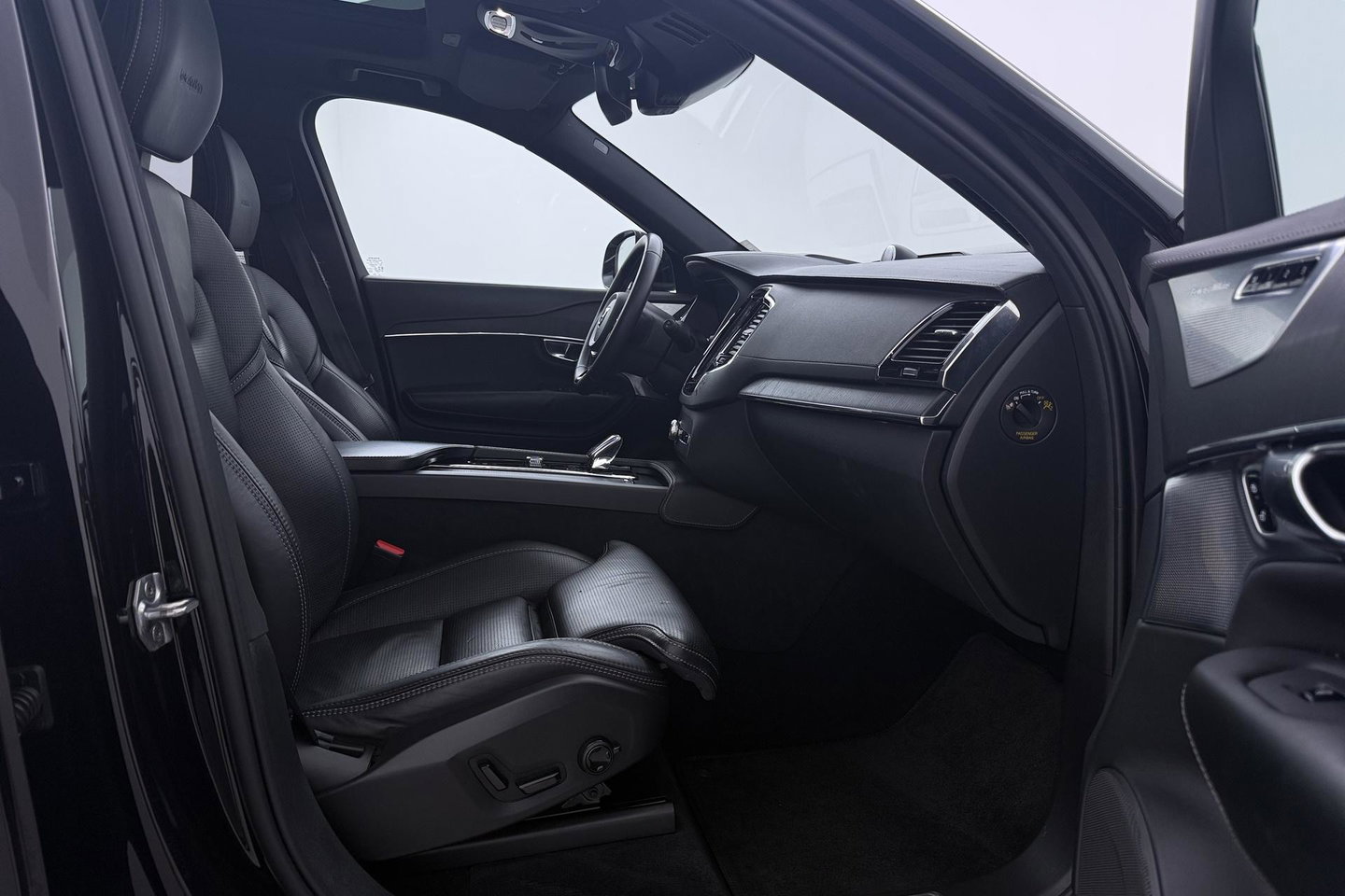 Volvo XC90 2.0 T8 Twin Engine Inscription | Bowers&Wilkins | Luchtvering | Panoramadak | 360° Camera | Massage+Ventilatie | BLIS | Stoel+Stuurverwarming | ACC