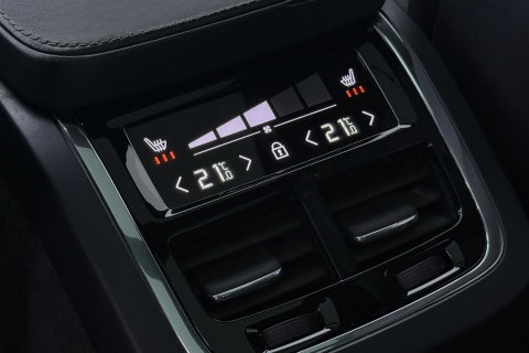 Volvo XC90 2.0 T8 Twin Engine Inscription | Bowers&Wilkins | Luchtvering | Panoramadak | 360° Camera | Massage+Ventilatie | BLIS | Stoel+Stuurverwarming | ACC