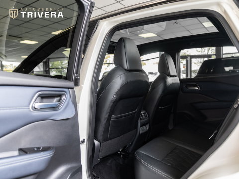 Nissan QASHQAI 1.3 MHEV X-TRONIC TEKNA PLUS 4WD l SoH 95% l CAM 360° l LEDER l PANO l 1ste eig.l AUT l Dealer onderh.l BTW Auto